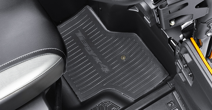 その他 mat Cabs/Doors/Interior - Rear Floor Mat Set