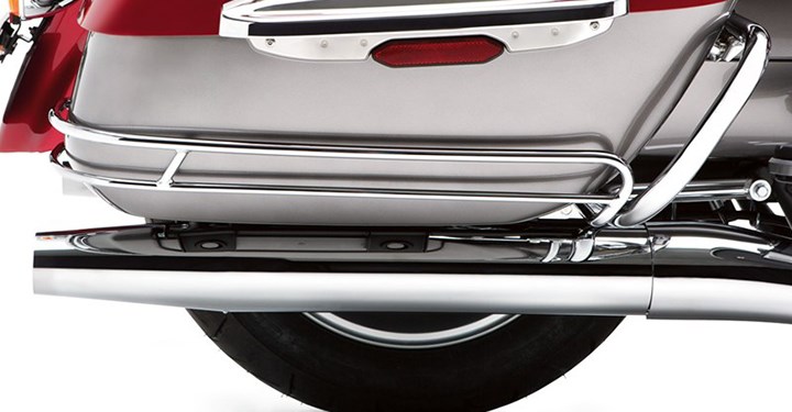 Saddlebag Side Trim Set detail photo 1