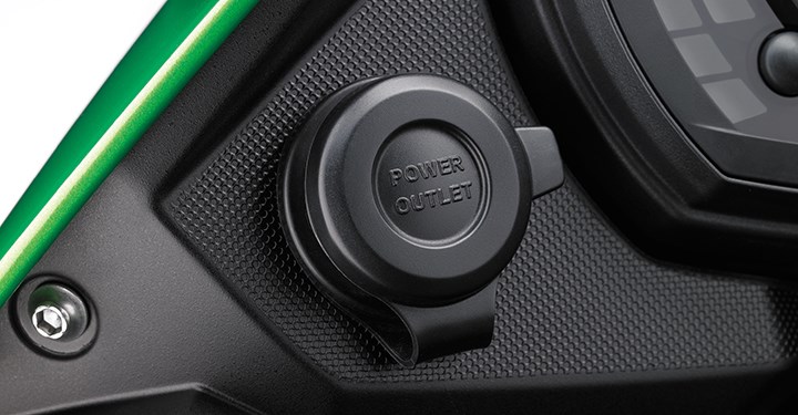 DC Power Outlet detail photo 2