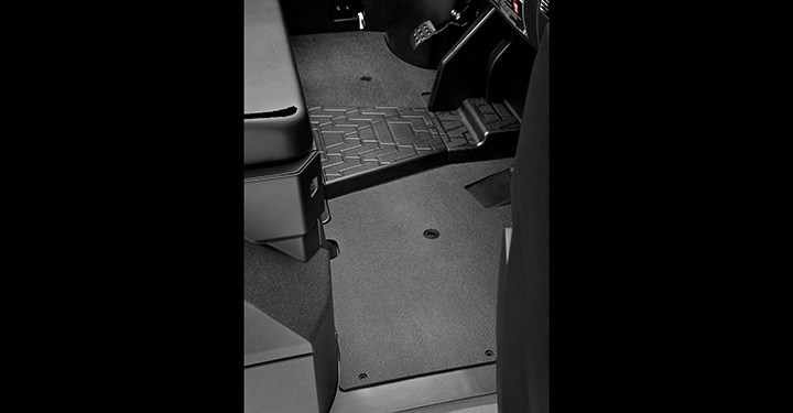 Front Floor Mat Set detail photo 1