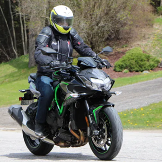 2020 Kawasaki Z H2 supercharged and supernaked