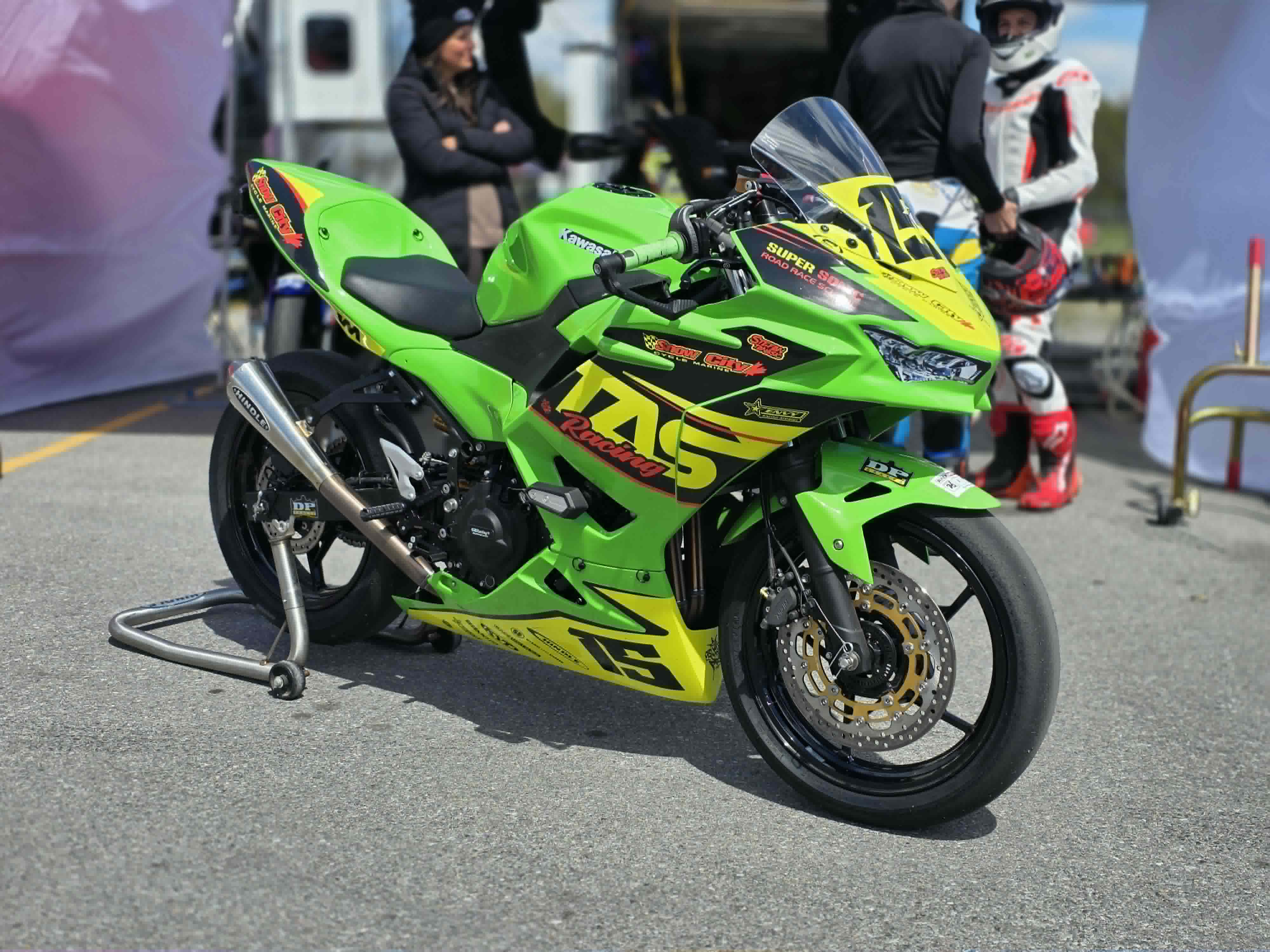 BANGKING ケンゾウ Szoke Headlines Multi-Pronged Kawasaki Effort in Bridgestone CSBK