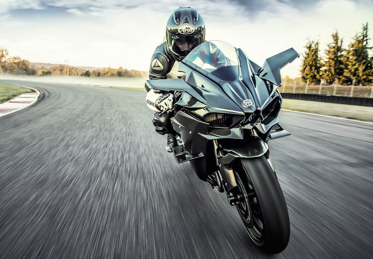 Kawasaki Ninja H2R | Most Powerful Closed-Course Hypersport Motorcycle
