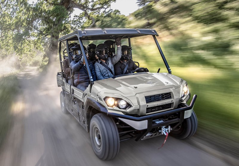 3- TO 6-PASSENGER TRANS CAB