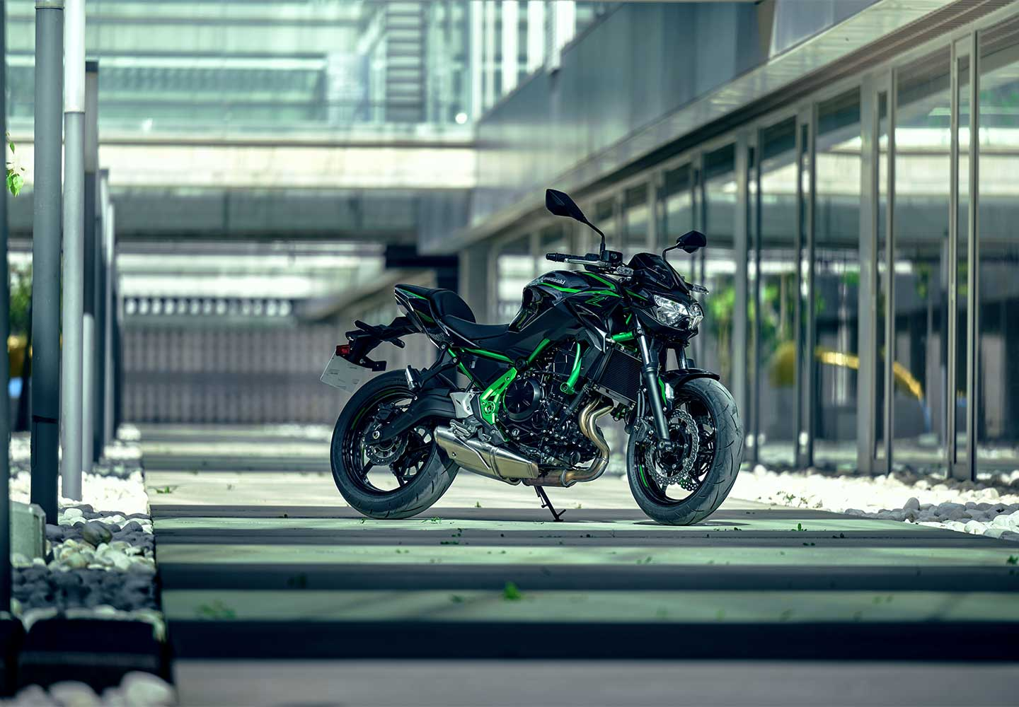 Kawasaki Z650 | Supernaked Motorcycle | Aggressive Versatility