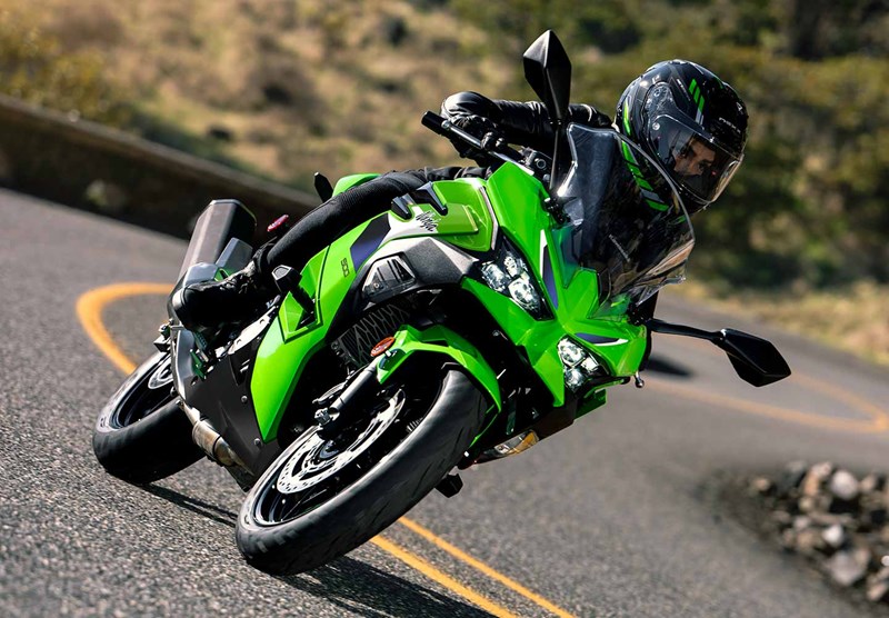 LIGHTWEIGHT, MANOEUVRABLE CHASSIS