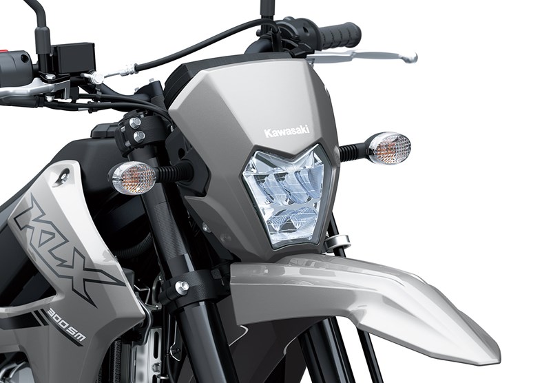 SPORTY KX-INSPIRED STYLING