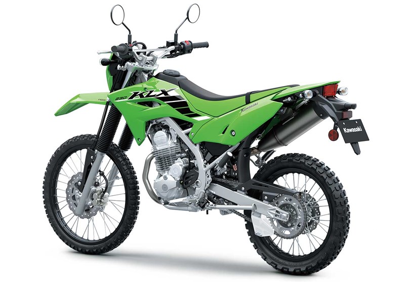 COMPACT, LÉGER, MANIABLE