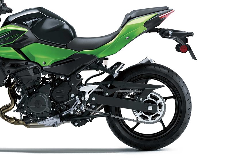 CHÂSSIS LÉGER ET MANIABLE