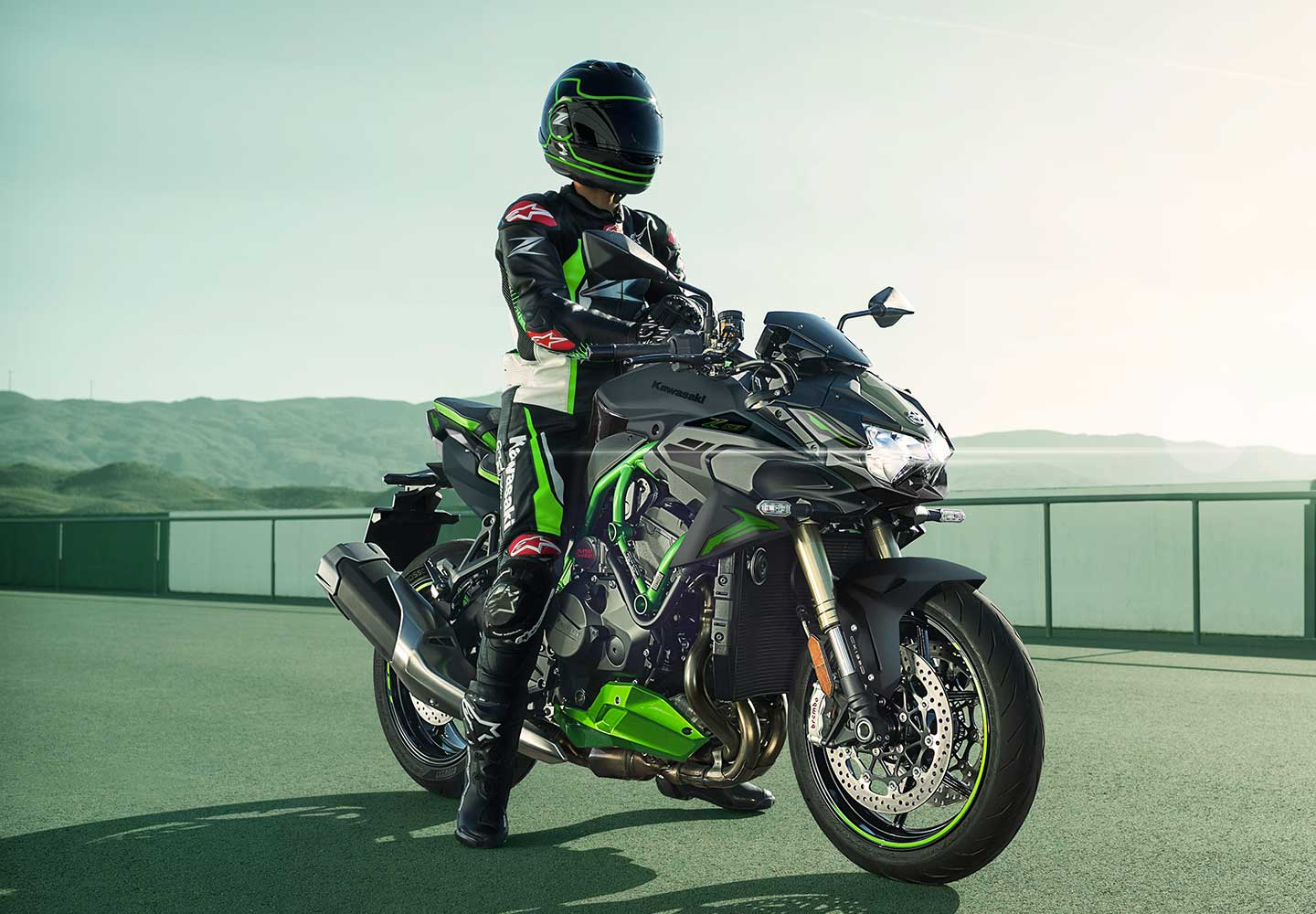 Kawasaki Z H2 | Hypersport Motorcycle | Supercharged Power