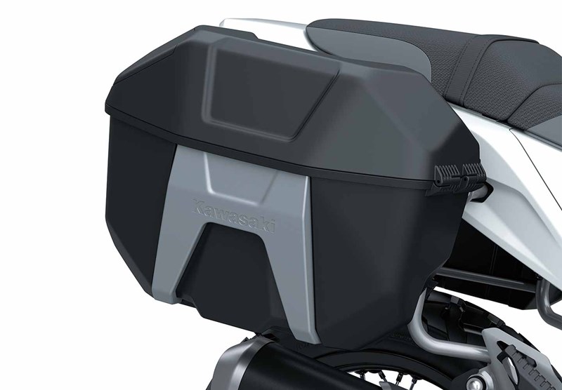 TOURING CAPACITY AND COMFORT FEATURES