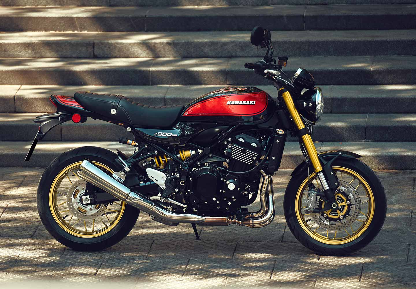 Kawasaki Z900RS | Iconic Retro Sport Motorcycle