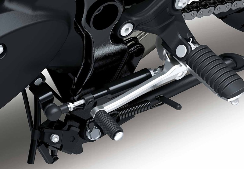 ENSEMBLE ÉLECTRONIQUE MODERNE