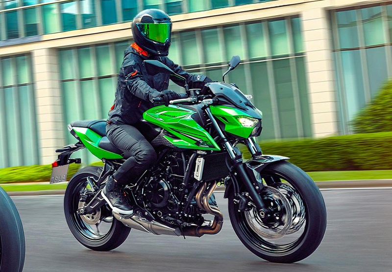 LÉGER ET PERFORMANT