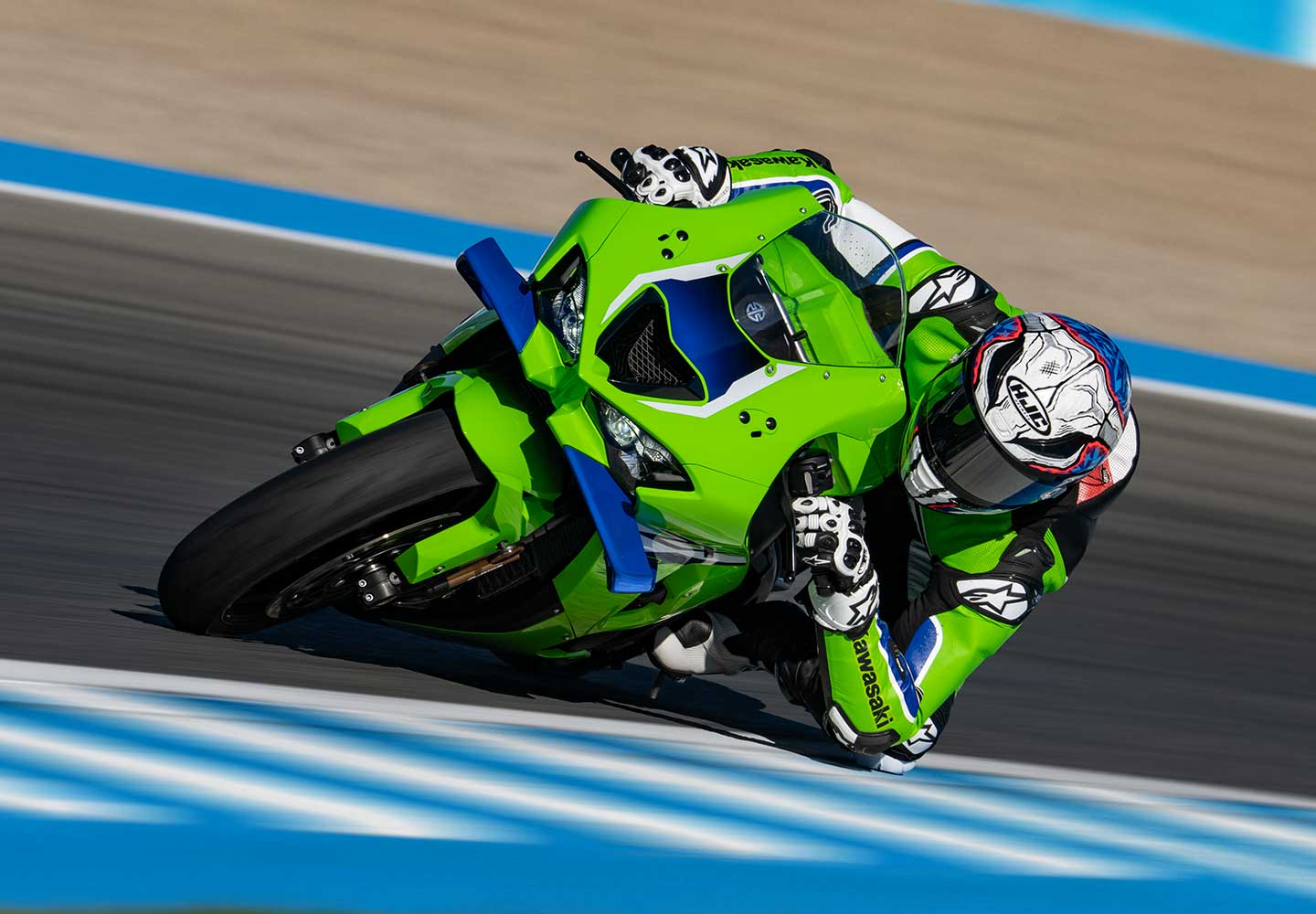 Kawasaki Ninja ZX-10R | Supersport Motorcycle | Race-Ready Performance
