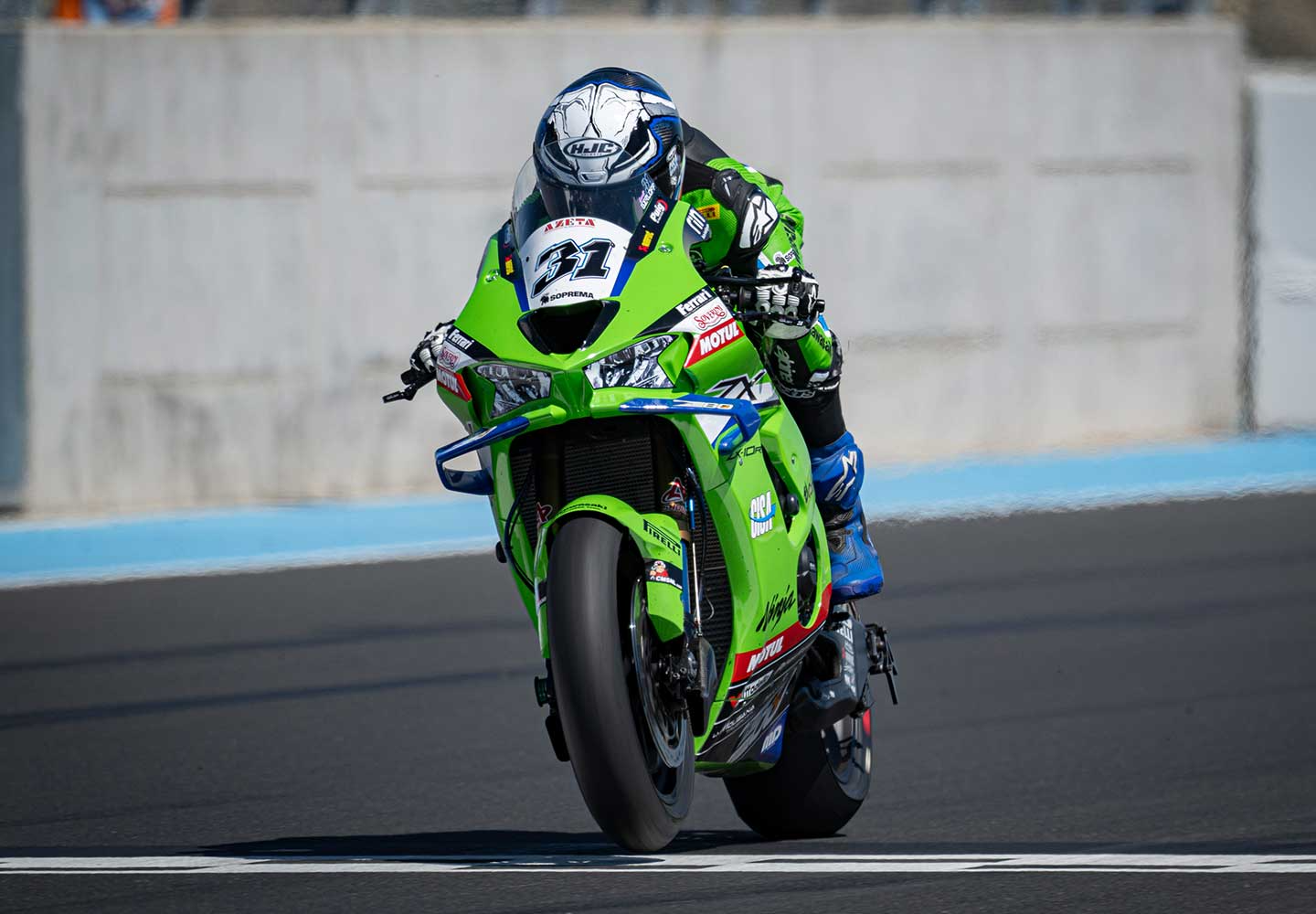Kawasaki Ninja ZX-10R | Supersport Motorcycle | Race-Ready Performance