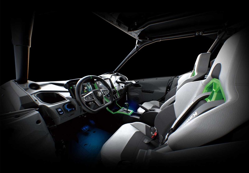 HIGH-QUALITY AUTOMOTIVE-STYLE INTERFACE