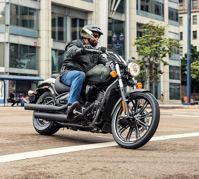 Image of 2023 VULCAN 900 CUSTOM in action