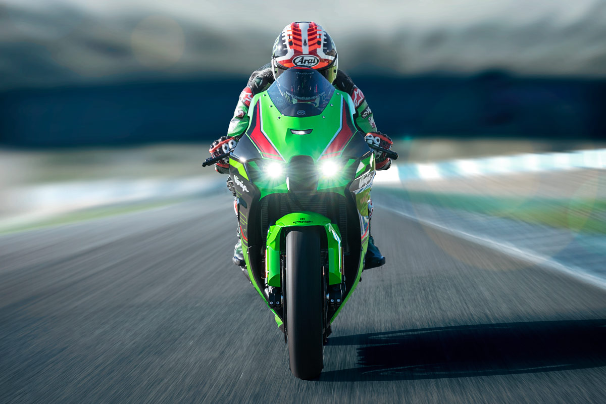 2024 NINJA ZX-10R KRT EDITION Motorcycle | Canadian Kawasaki