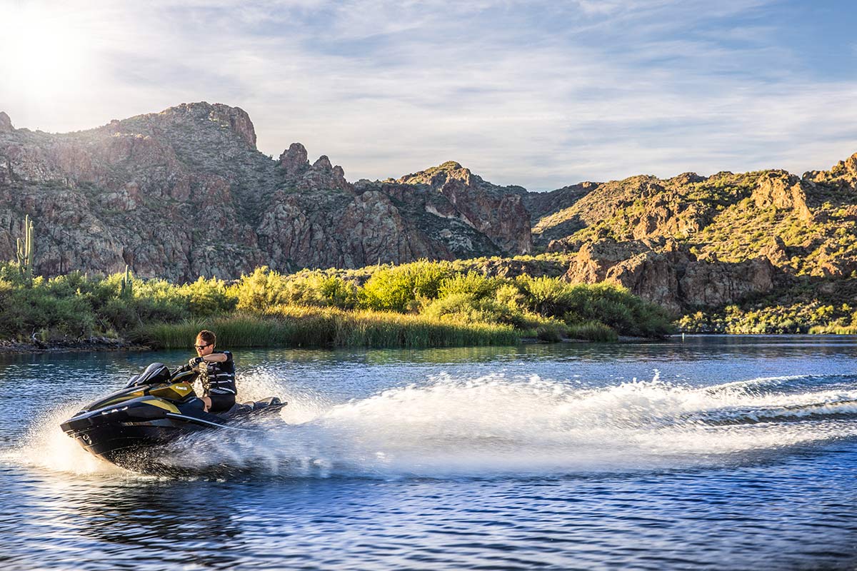 2023 JET SKI ULTRA 160LX