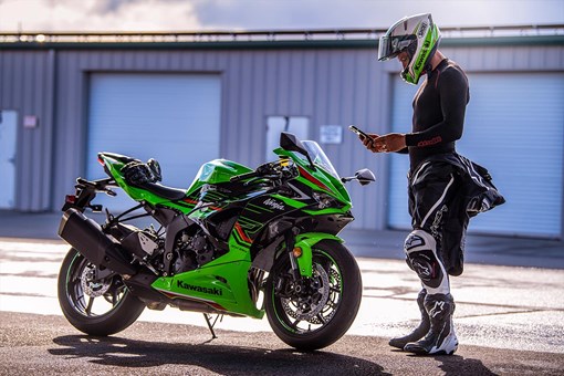 2024 NINJA ZX-6R KRT EDITION