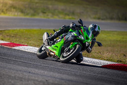2024 NINJA ZX-6R KRT EDITION