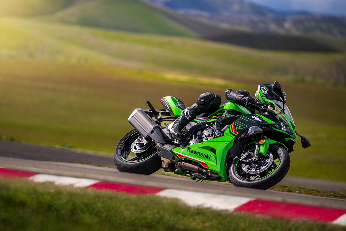 2024 NINJA ZX-6R KRT EDITION Motorcycle | Canadian Kawasaki