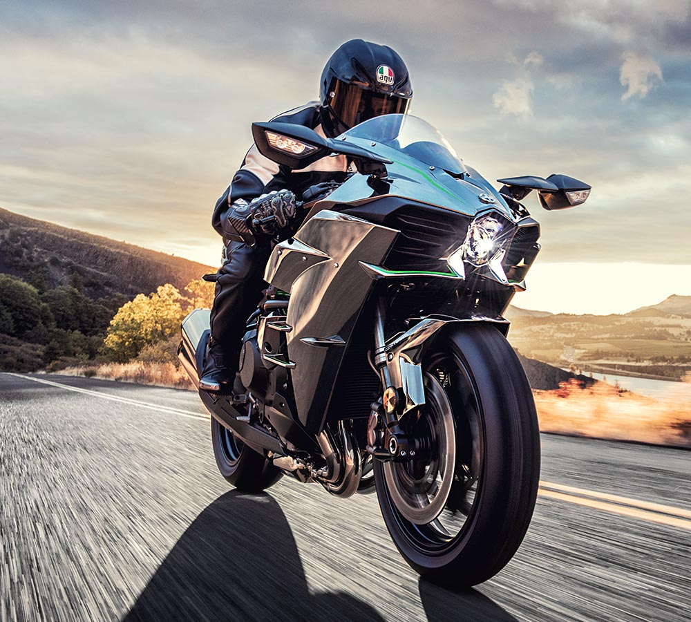 Kawasaki Ninja H2 | Production Hypersport Motorcycle