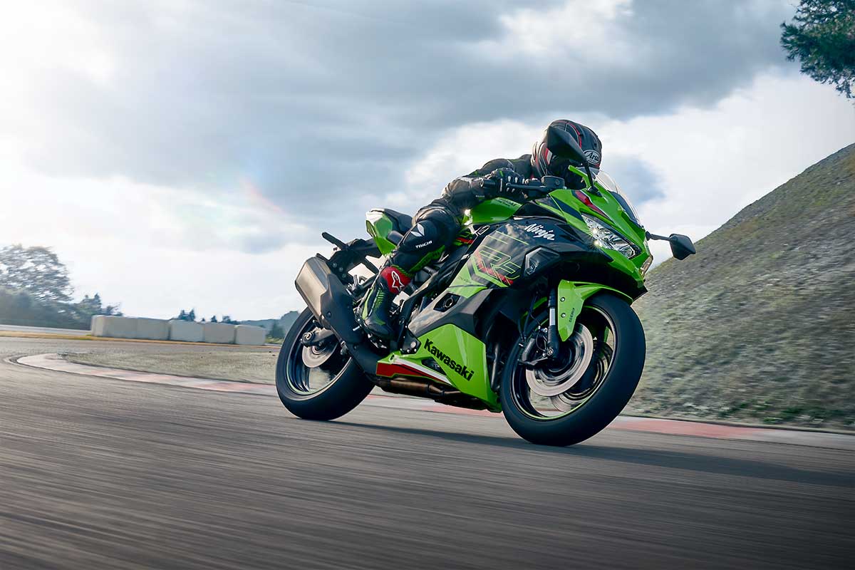 R boy 2025 Kawasaki Ninja ZX-4RR | Conlon Motorsports