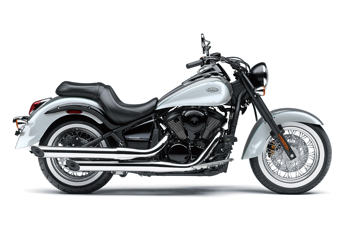 2024 VULCAN 900 CLASSIC 
