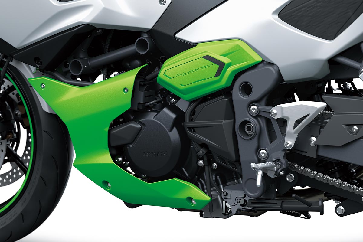 2024 NINJA 7 HYBRID Motorcycle | Canadian Kawasaki Motors Inc.