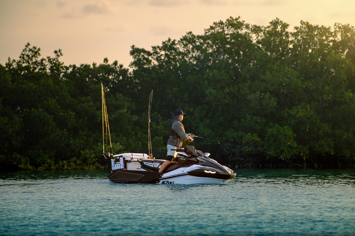 2025 JET SKI ULTRA 160LX-S ANGLER