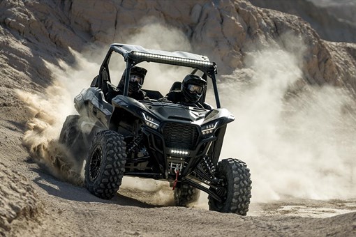 2025 TERYX KRX 1000 BLACKOUT EDITION 