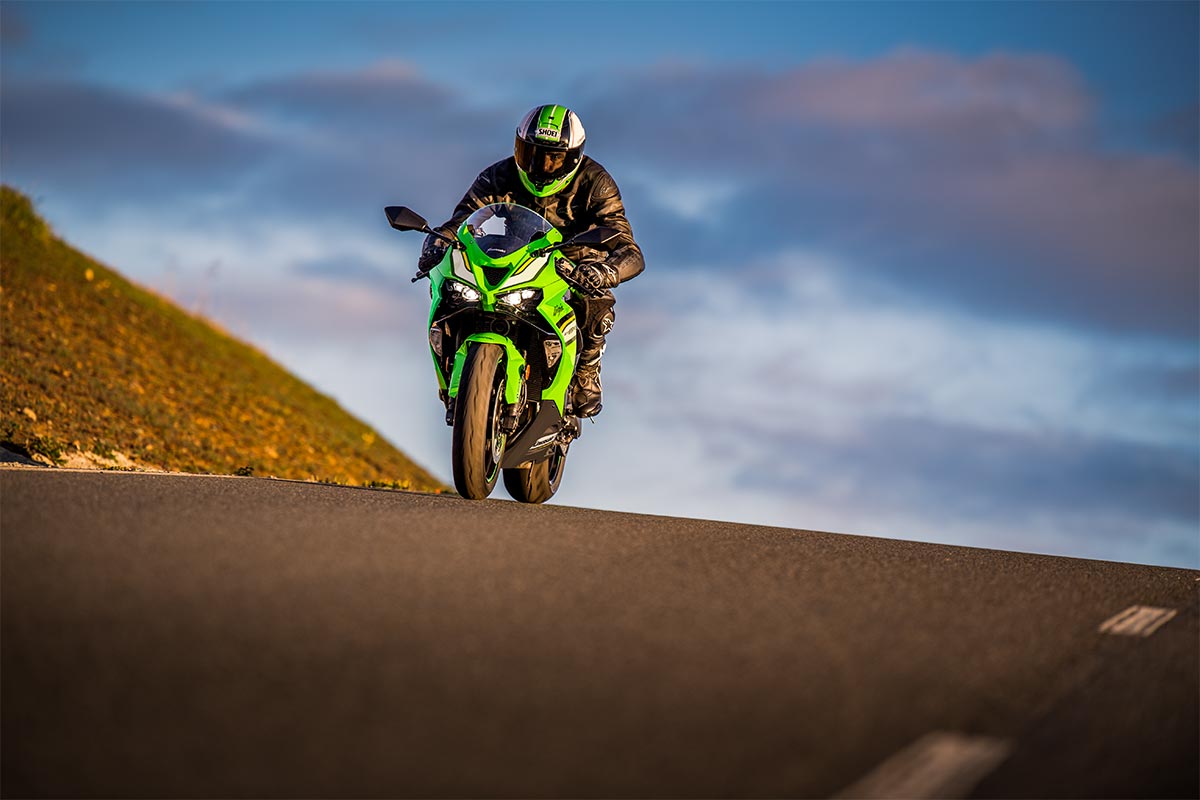 2025 NINJA ZX-6R KRT EDITION Motorcycle | Canadian Kawasaki