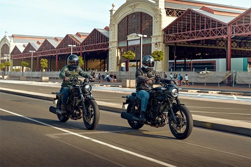 2025 ELIMINATOR 500 SE