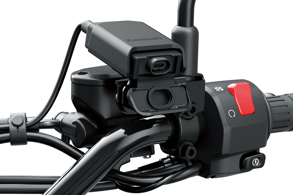 2025 ELIMINATOR 500 SE