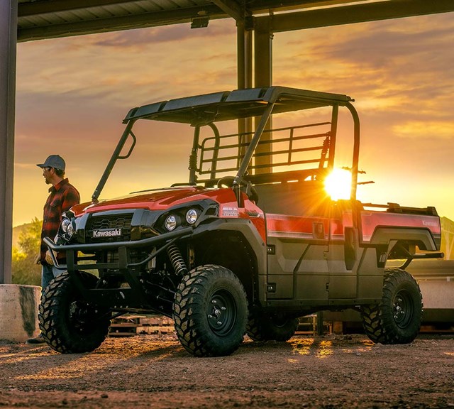 Image of 2025 MULE PRO-FX 1000 HD EDITION in action