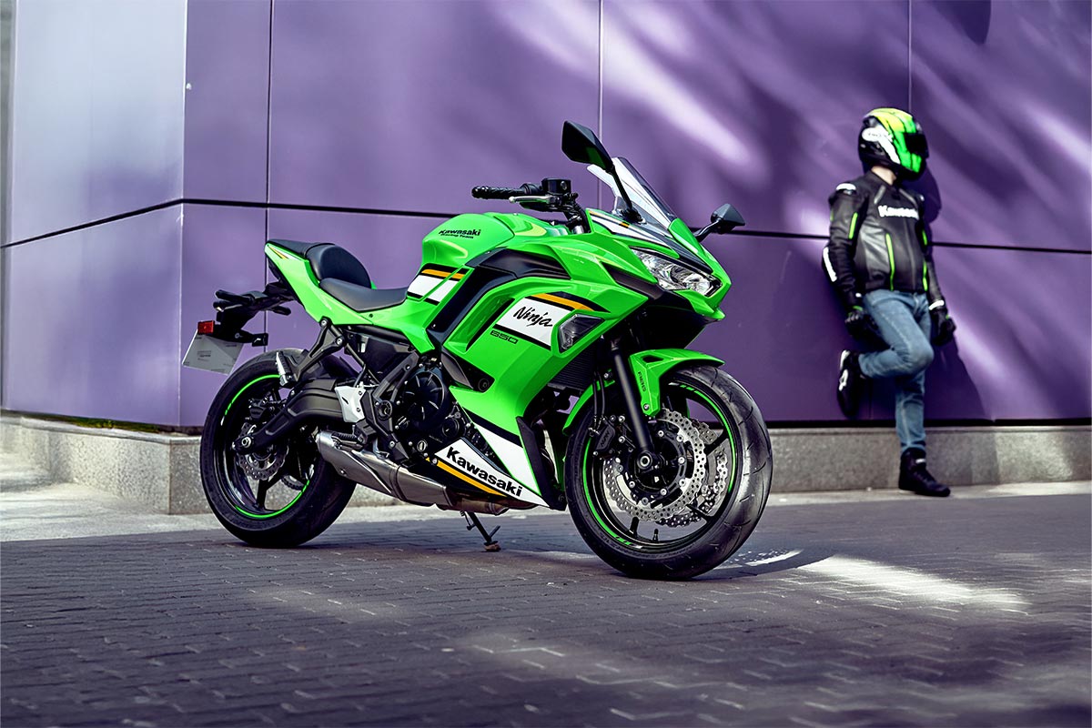 2025 NINJA 650 KRT EDITION