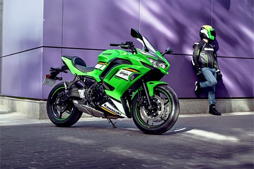 2025 NINJA 650 KRT EDITION