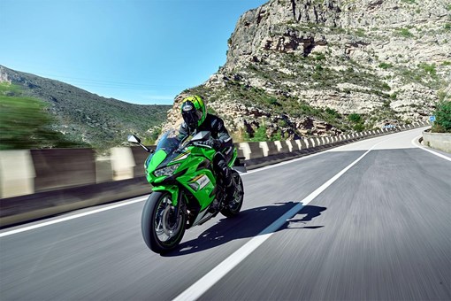 2025 NINJA 650 KRT EDITION