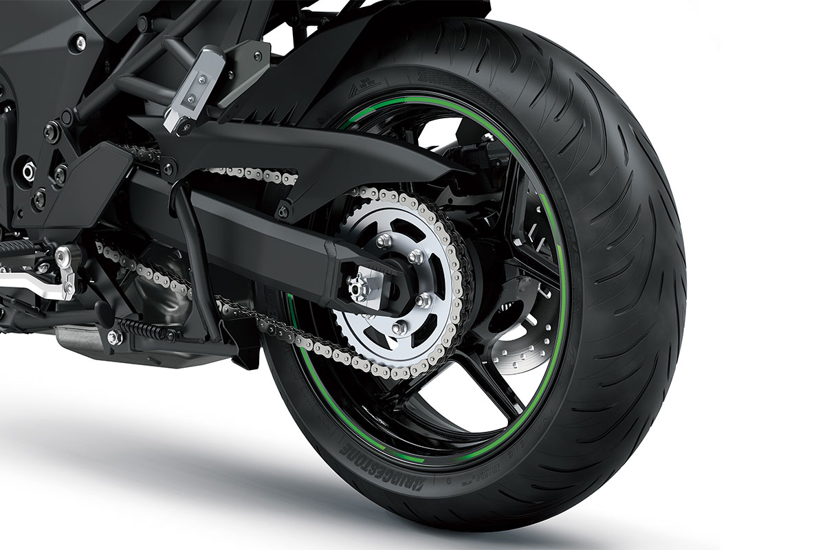2025 VERSYS 1100 LT SE Motorcycle | Canadian Kawasaki Motors