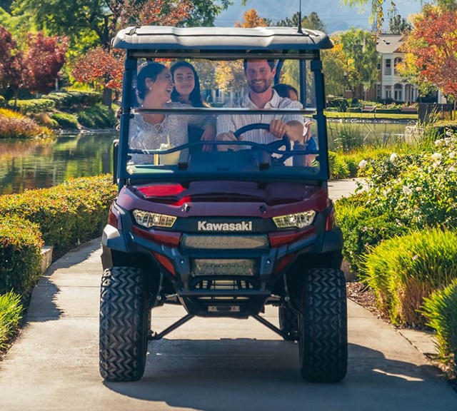 Image of 2025 NAV 4e LIMITED in action