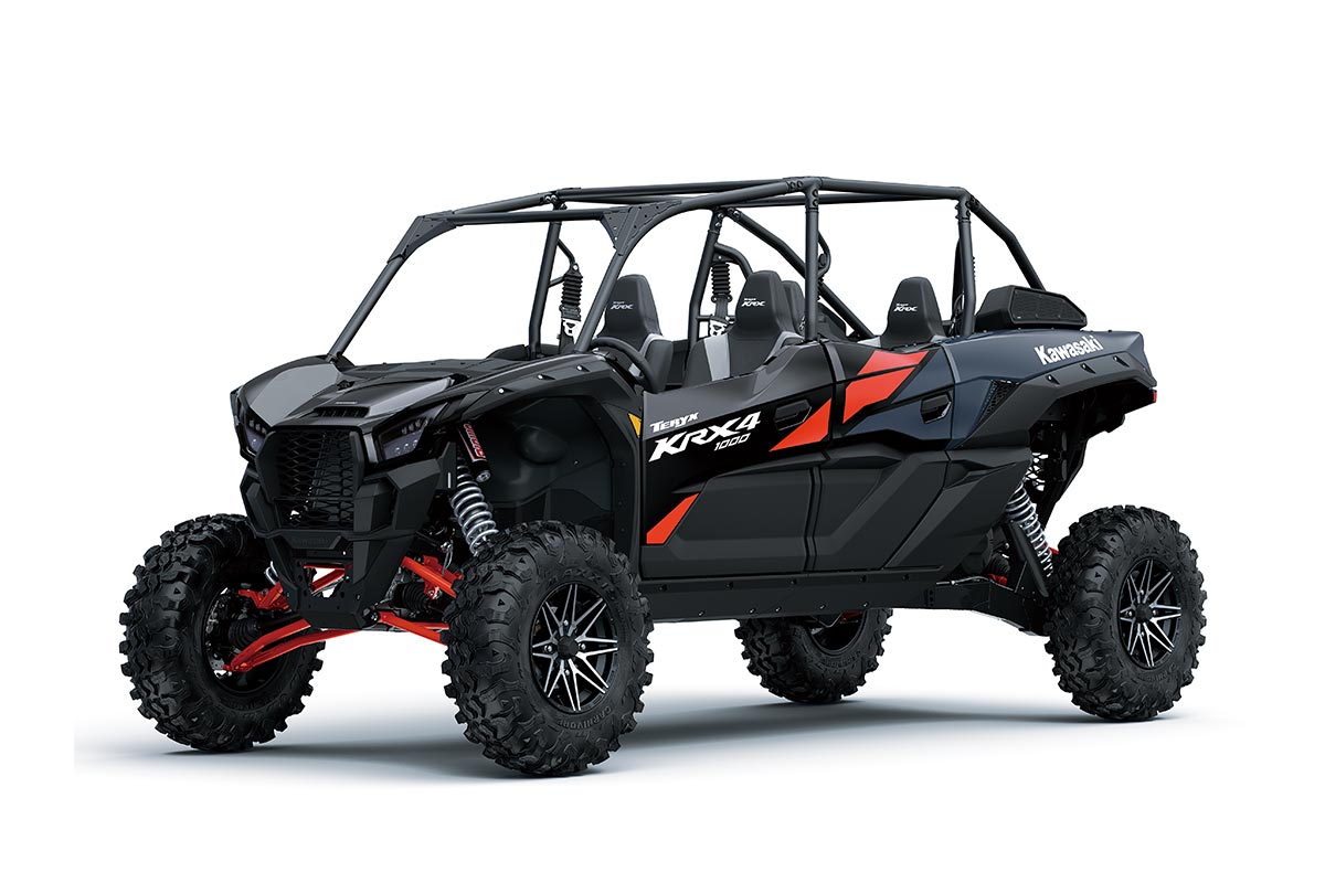 ガレージ6種セット 2026 TERYX KRX4 1000 Side x Side | Canadian Kawasaki Motors Inc.