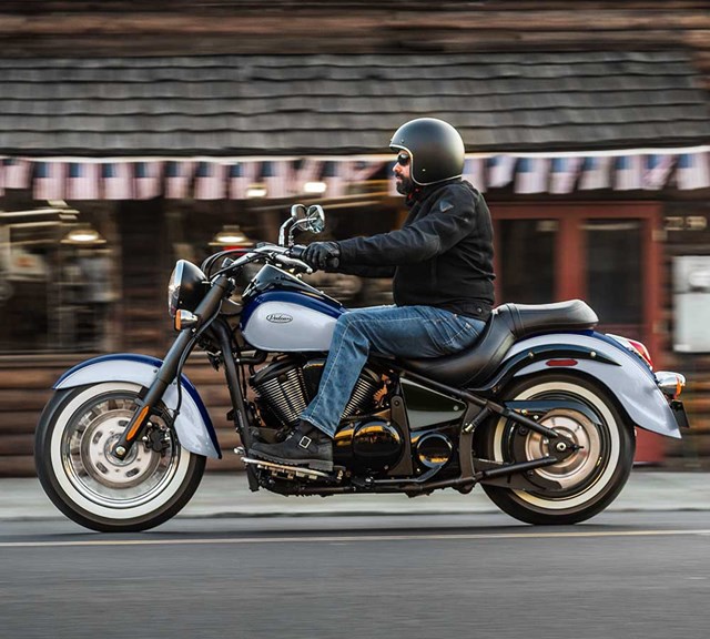 Image of 2026 VULCAN 900 CLASSIC in action