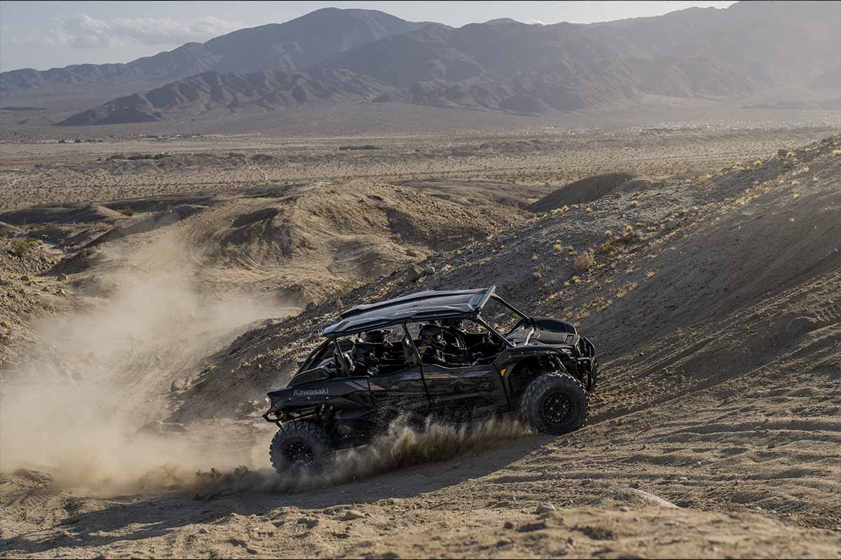 2027 TERYX KRX4 1000 BLACKOUT EDITION