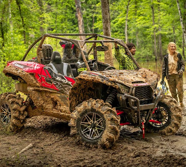 Image of 2027 TERYX KRX 1000 LIFTED EDITION in action