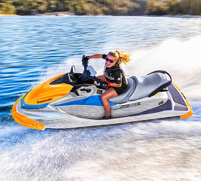 Image of 2027 JET SKI ST 160 in action