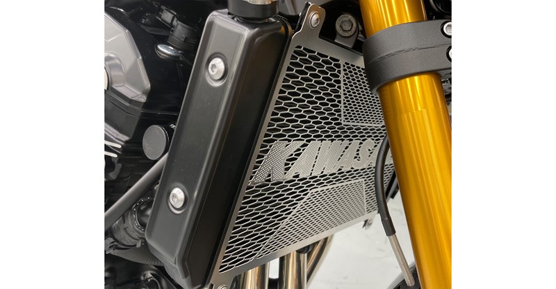 RADIATOR TRIM detail photo 2