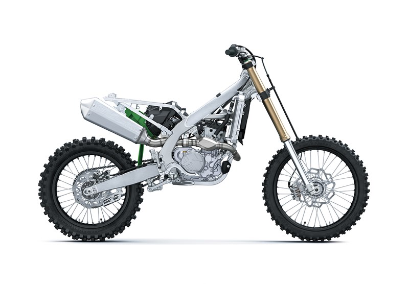 COMPONENTES E AJUSTE DO CHASSIS PREPARADOS PARA AS PISTAS