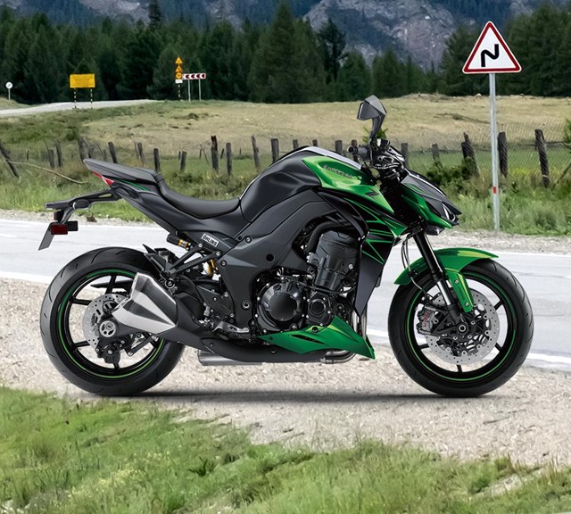 Image of 2025 Z1000 R EDITION 2025 in action